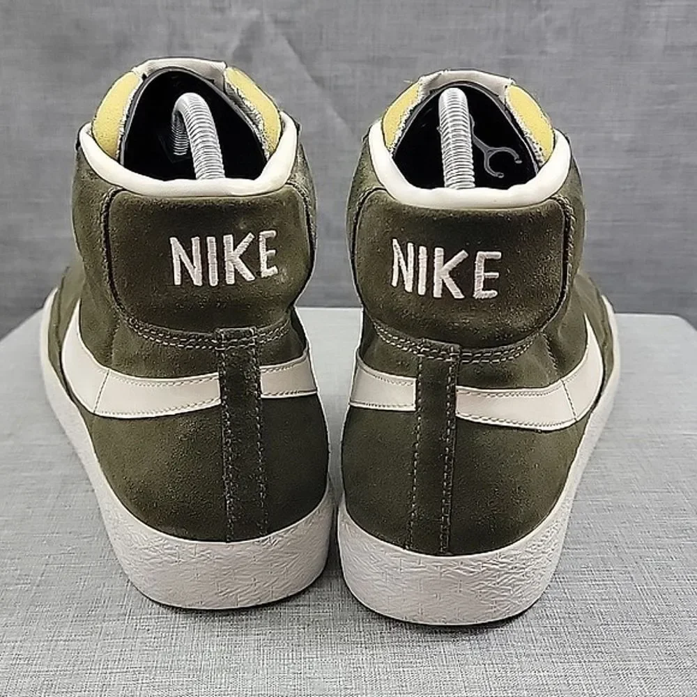 Nike Blazer Mid Premium 2016 429988-303 Green Olive Suede Sneaker Men's SZ 12